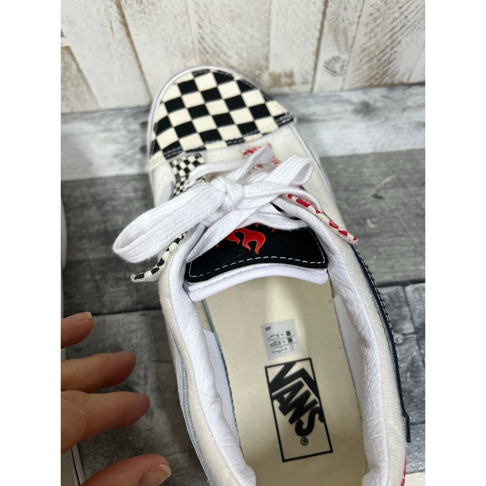 Authentic Vans x Taka Hayashi DIY Low Top Sneakers - Picture 13 of 16